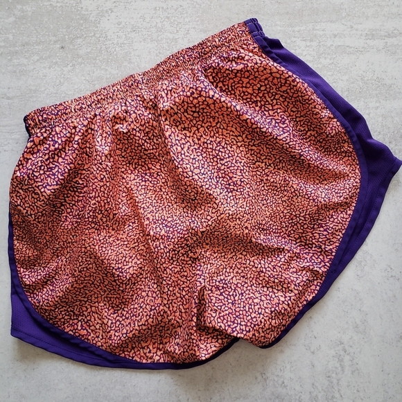 Nike Dri Fit Tempo Shorts Orange Purple Sz Small Running Gym Workout - Picture 2 of 4